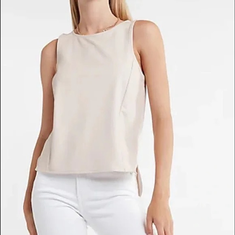 NWT Women's Express Blush Sleeveless Faux Leather Tank Top Size M